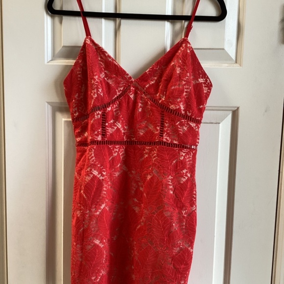 Super down red mini dress size medium - Picture 2 of 4